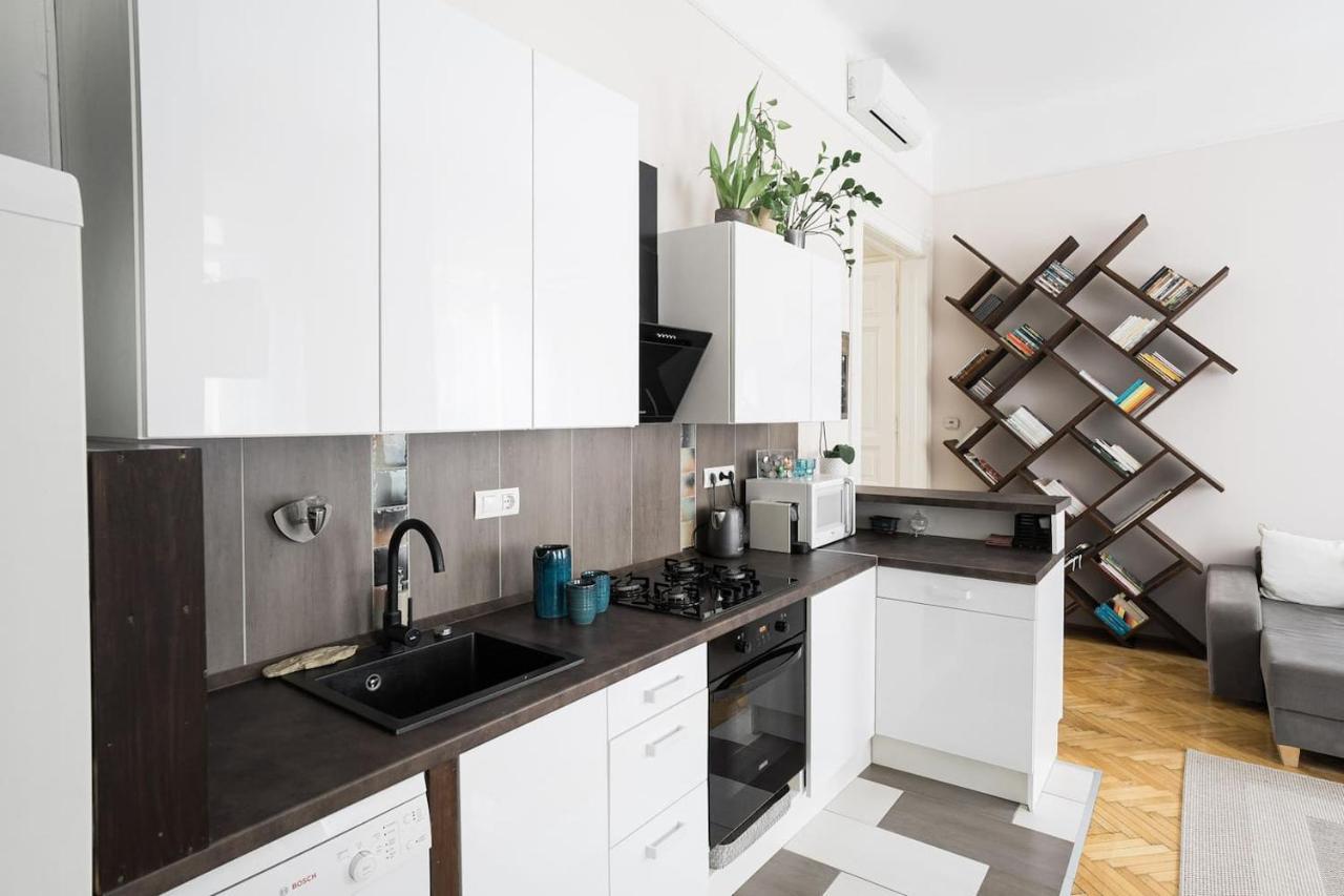 Sunrise Lounge Corvin 63M2 Ac Apartment Budapest Exterior photo